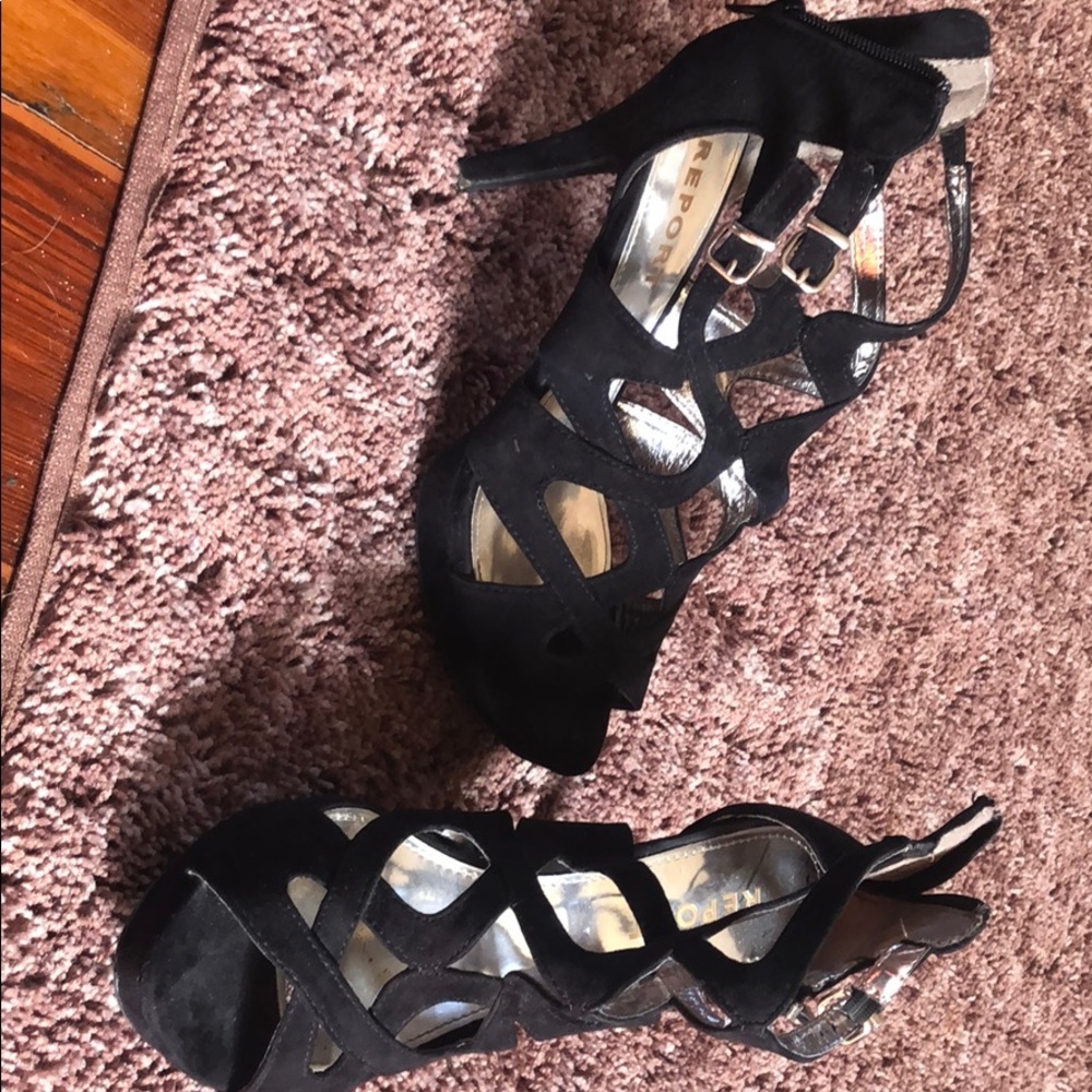 Report heels